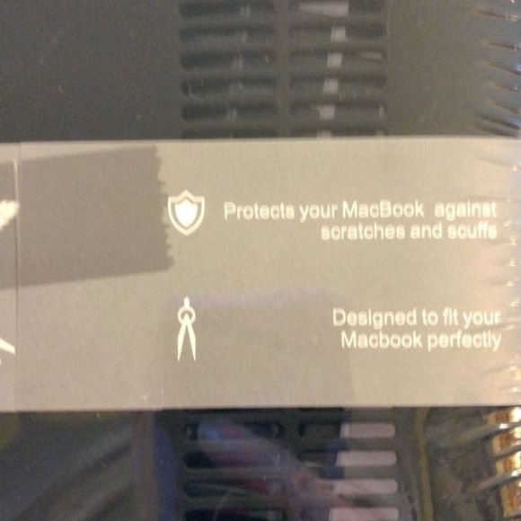 New Air 13" MacBook, Wood Grain Look. Fits A1932/A2179/A2337. - Picture 6 of 8